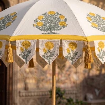 Umbrella Tent Yellow 01